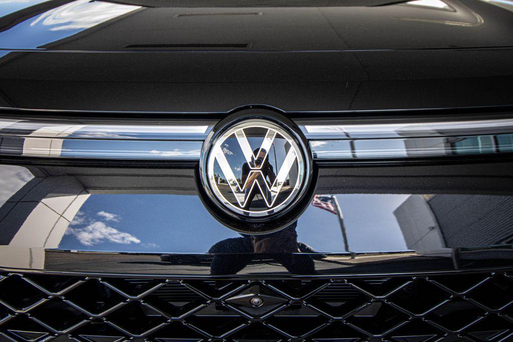 new 2026 Volkswagen Tiguan car, priced at $43,641