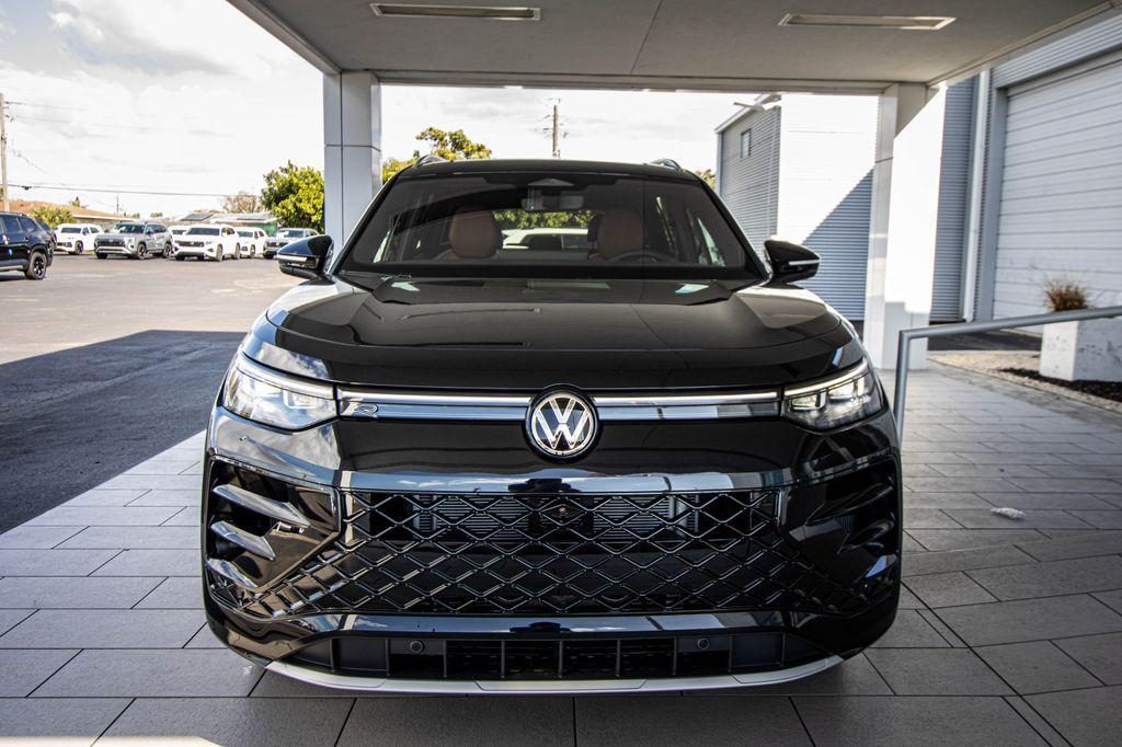 new 2026 Volkswagen Tiguan car, priced at $43,641