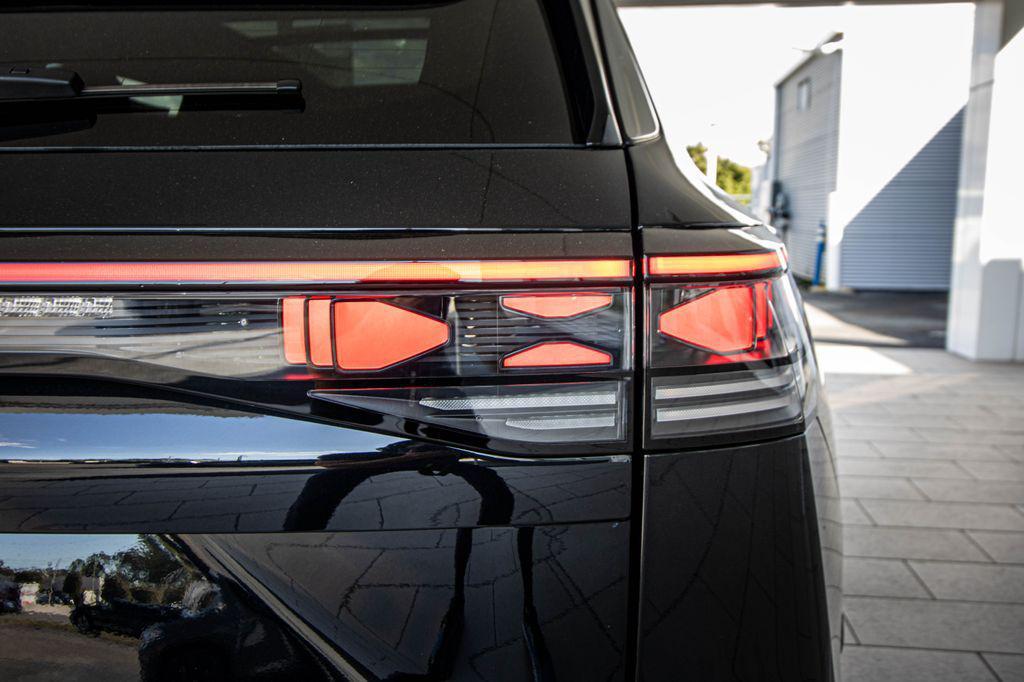 new 2026 Volkswagen Tiguan car, priced at $43,641