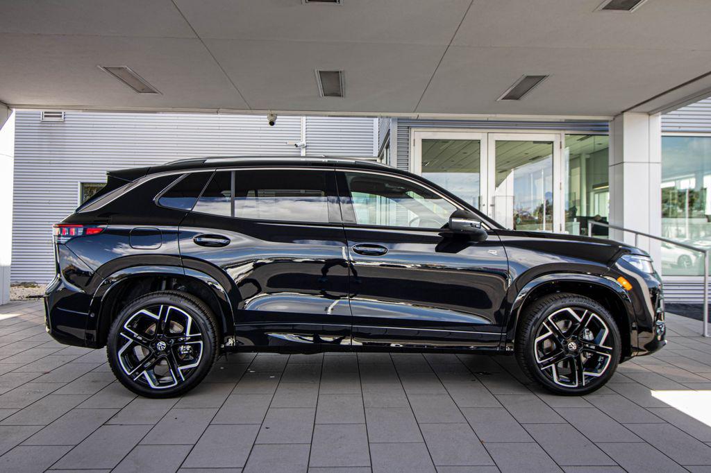 new 2026 Volkswagen Tiguan car, priced at $43,641