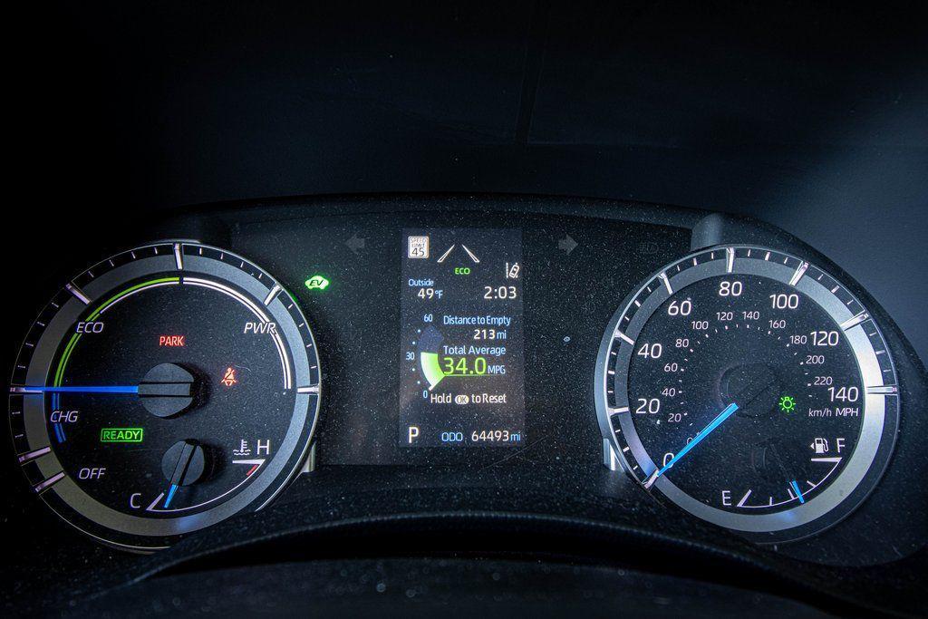 used 2022 Toyota Highlander Hybrid car, priced at $26,995