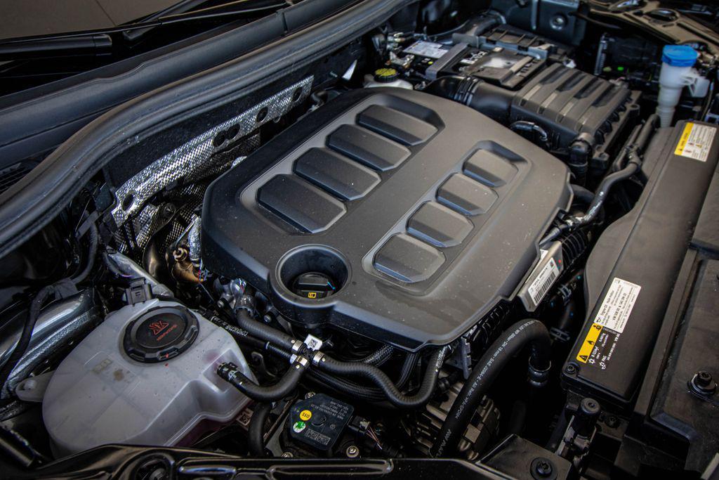 used 2025 Volkswagen Tiguan car, priced at $28,726
