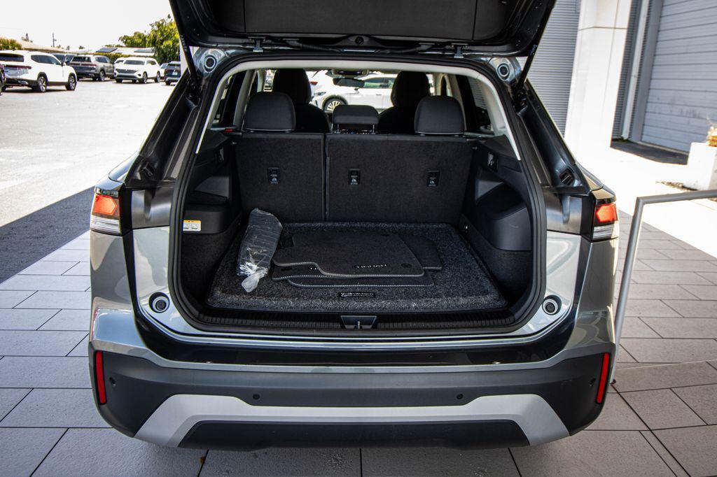 used 2025 Volkswagen Tiguan car, priced at $28,726