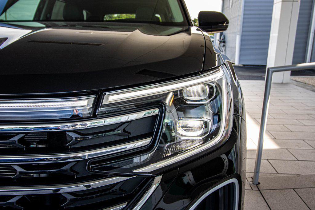 new 2026 Volkswagen Atlas car, priced at $42,545