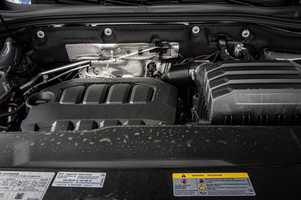 new 2026 Volkswagen Atlas Cross Sport car, priced at $42,288