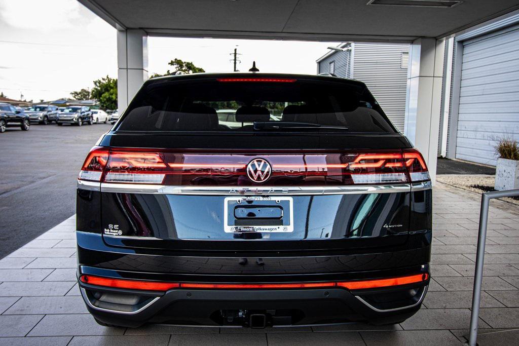 new 2026 Volkswagen Atlas Cross Sport car, priced at $44,406
