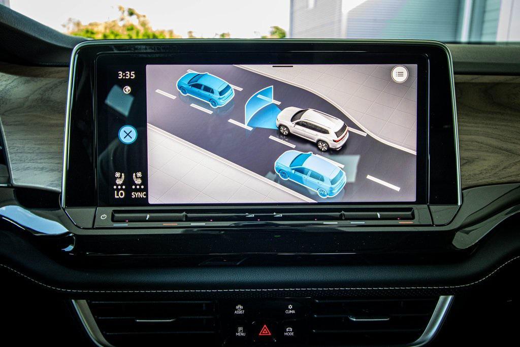 new 2026 Volkswagen Atlas car, priced at $43,903