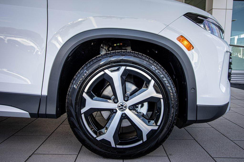 new 2026 Volkswagen Tiguan car, priced at $33,964