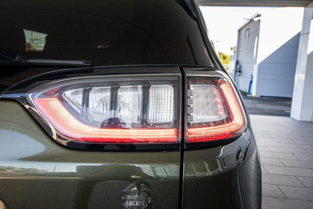 used 2019 Jeep Cherokee car, priced at $14,995