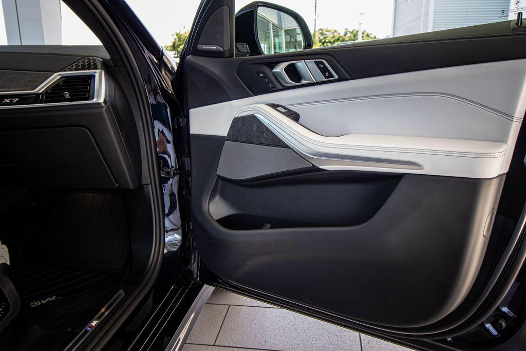 used 2025 BMW X7 car, priced at $81,500