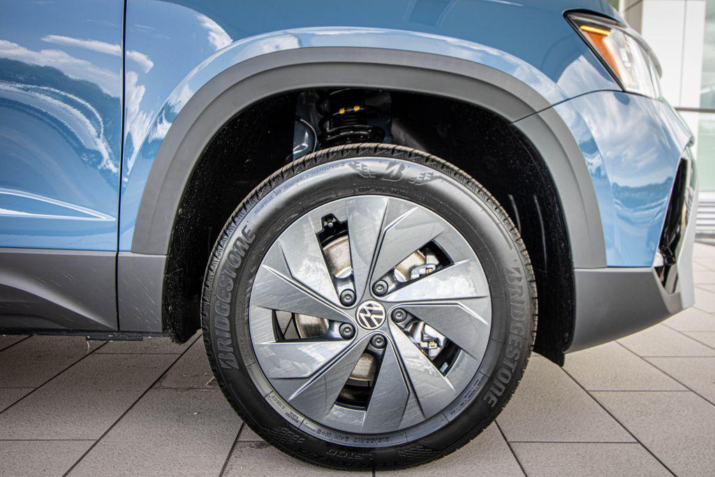 new 2026 Volkswagen Taos car, priced at $27,031