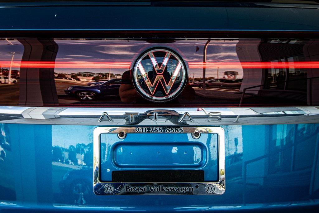 used 2024 Volkswagen Atlas Cross Sport car, priced at $35,995