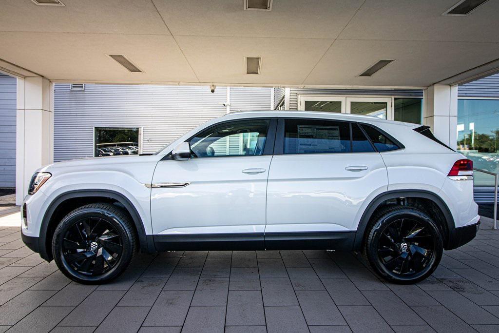 new 2026 Volkswagen Atlas Cross Sport car, priced at $44,843