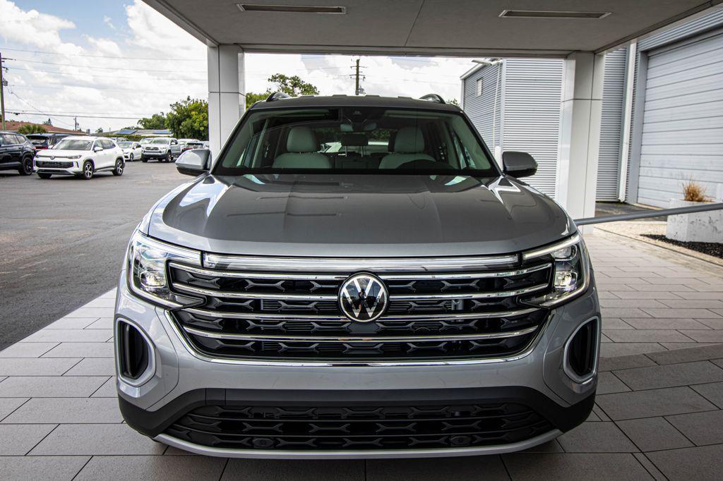 new 2026 Volkswagen Atlas car, priced at $37,634