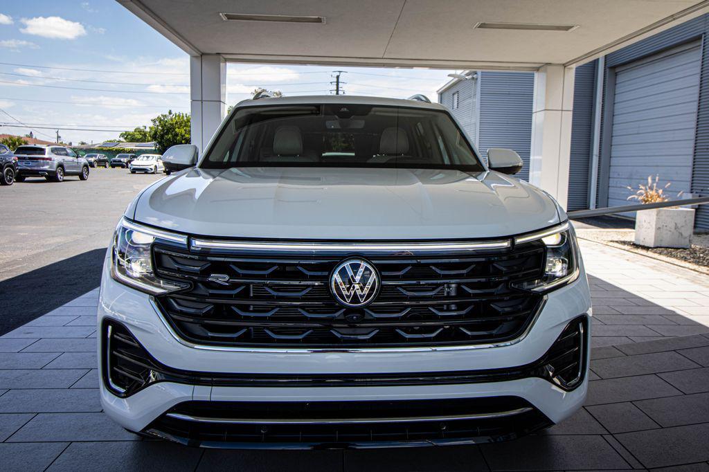 used 2025 Volkswagen Atlas car, priced at $45,467