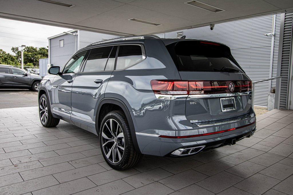 new 2026 Volkswagen Atlas car, priced at $53,336