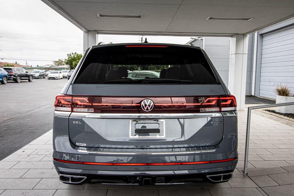 new 2026 Volkswagen Atlas car, priced at $53,336