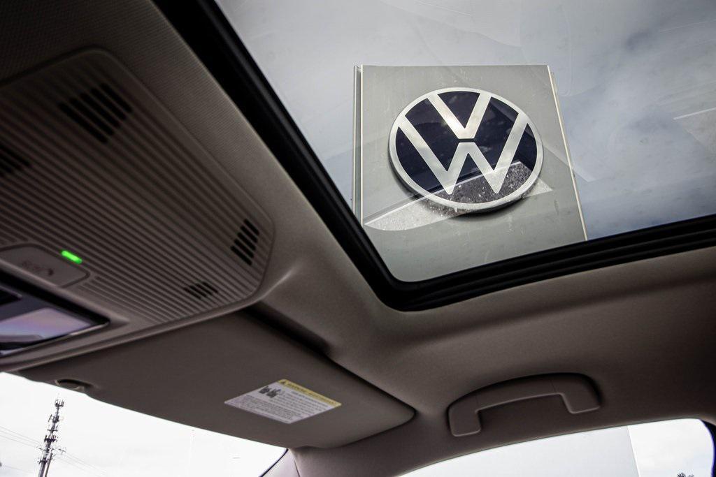 new 2026 Volkswagen Atlas car, priced at $53,336