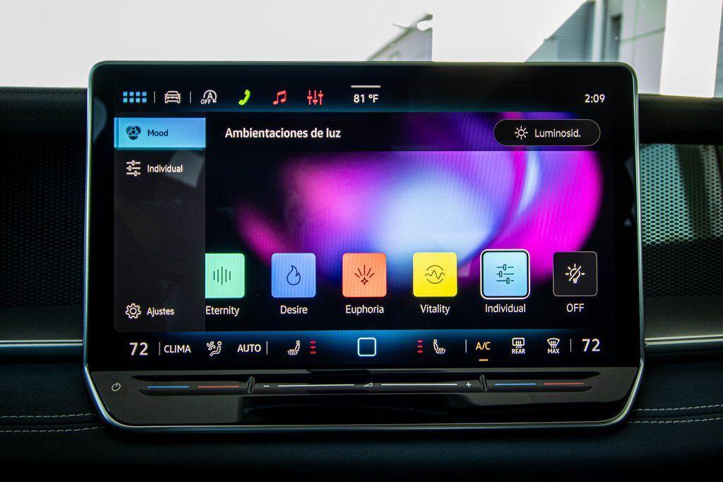 new 2026 Volkswagen Tiguan car, priced at $38,305