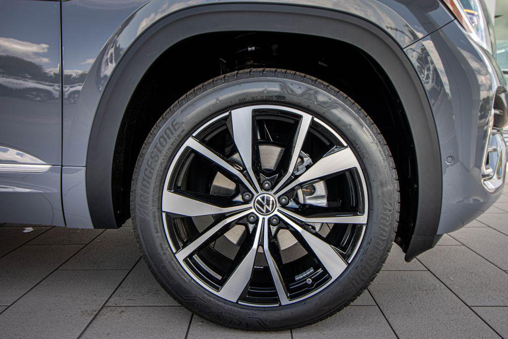 new 2026 Volkswagen Atlas car, priced at $53,934