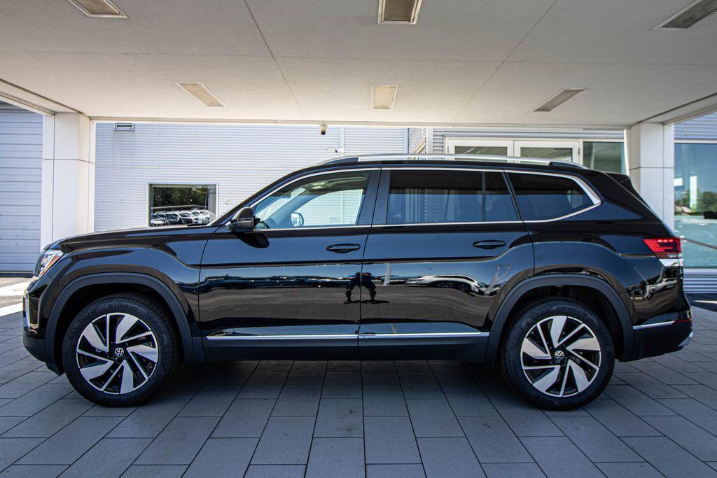 used 2024 Volkswagen Atlas car, priced at $35,093