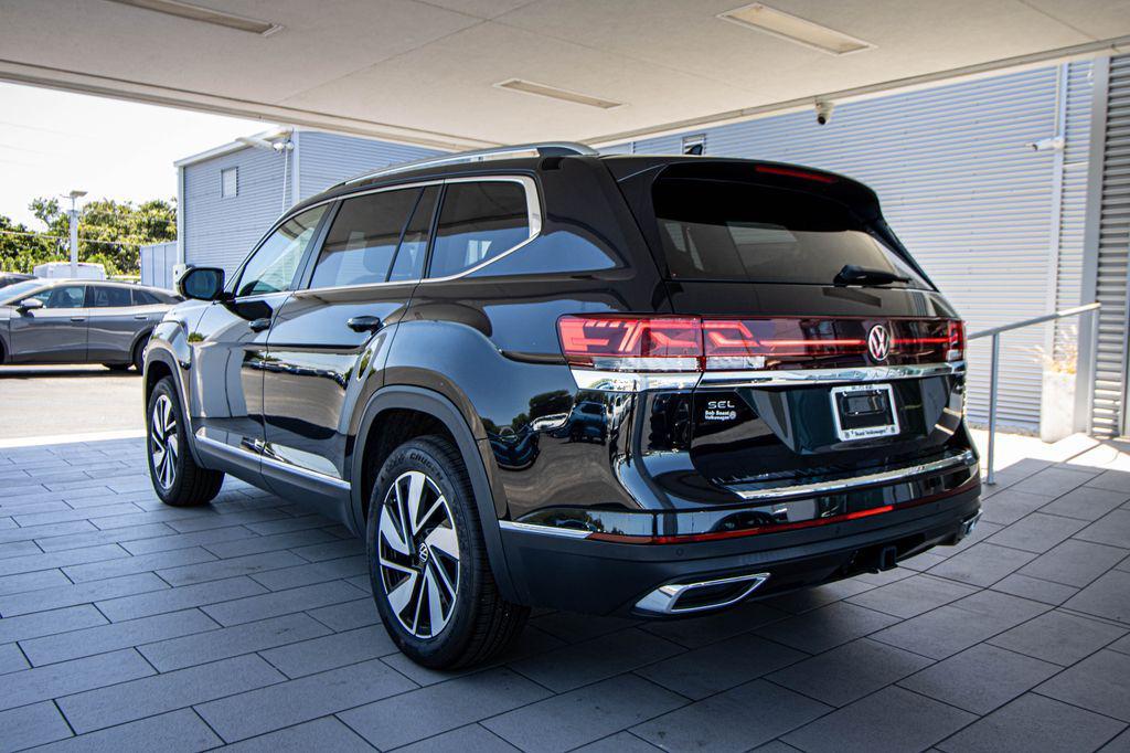 used 2024 Volkswagen Atlas car, priced at $35,093