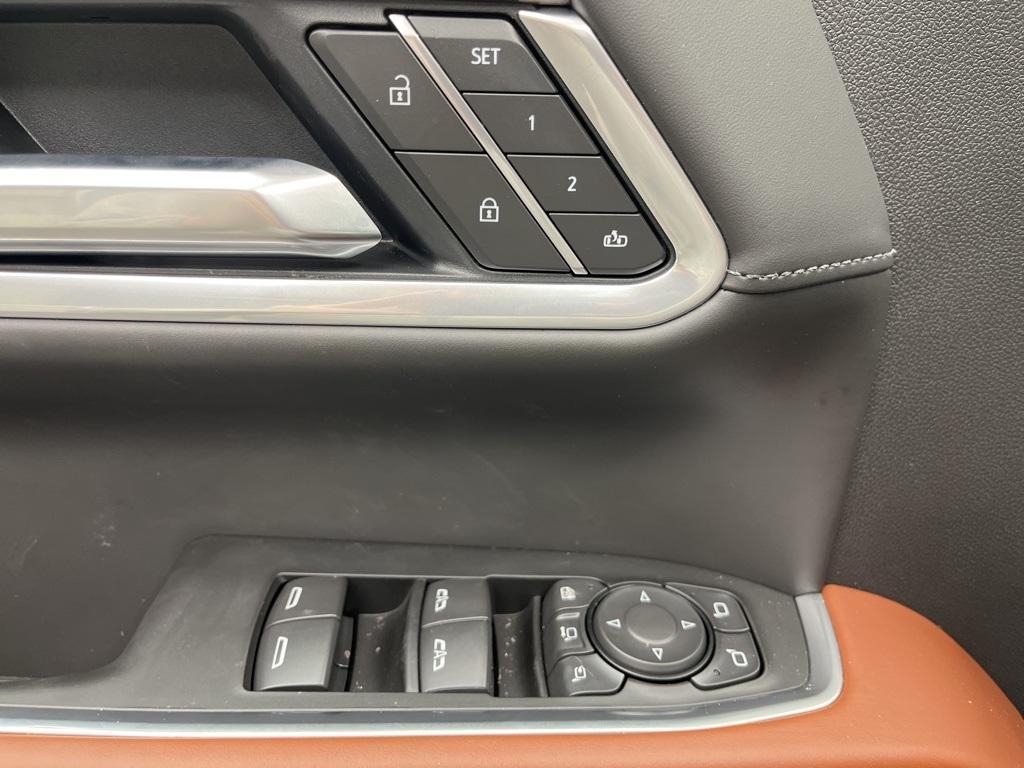 new 2026 GMC Sierra 2500 car, priced at $100,175