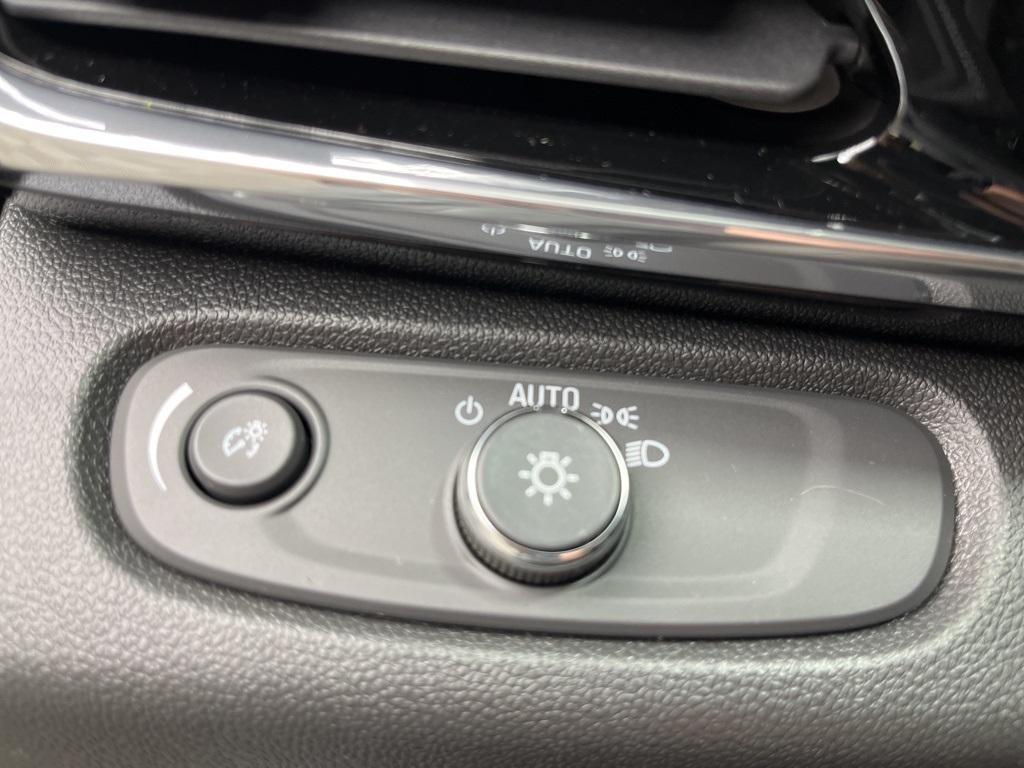 new 2026 Buick Envista car, priced at $31,496