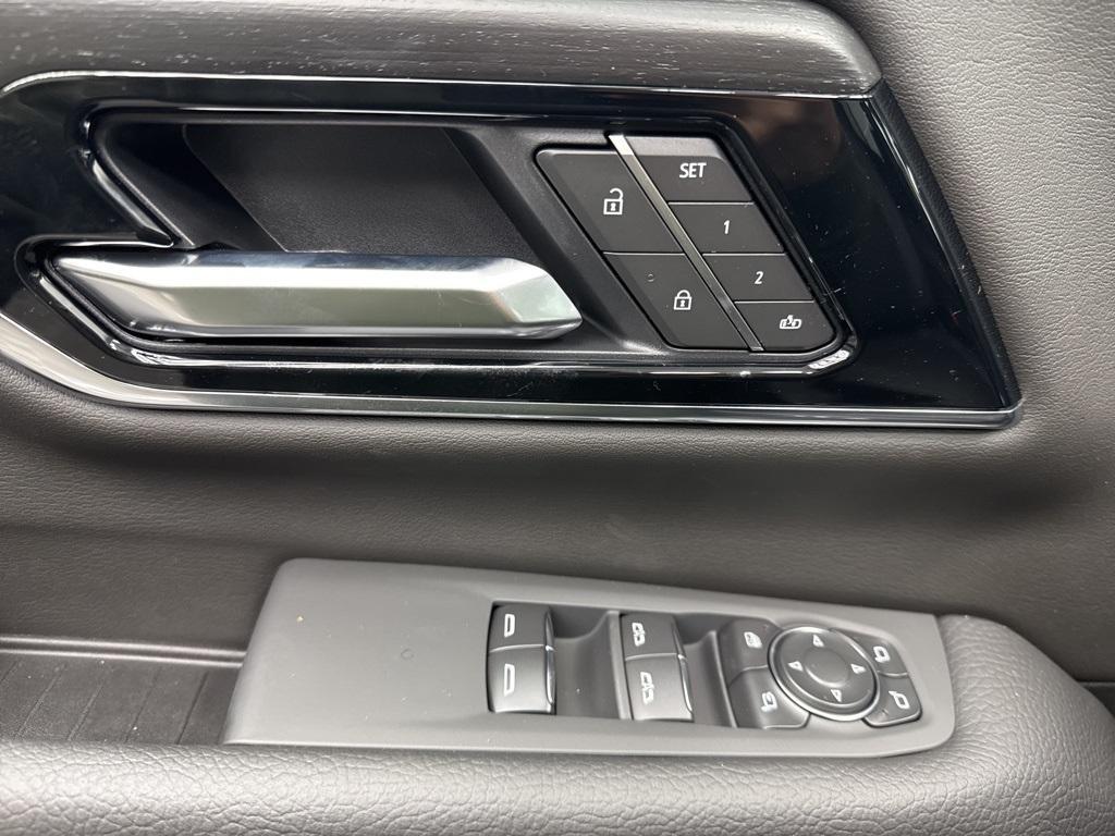 new 2026 GMC Yukon XL car, priced at $94,360