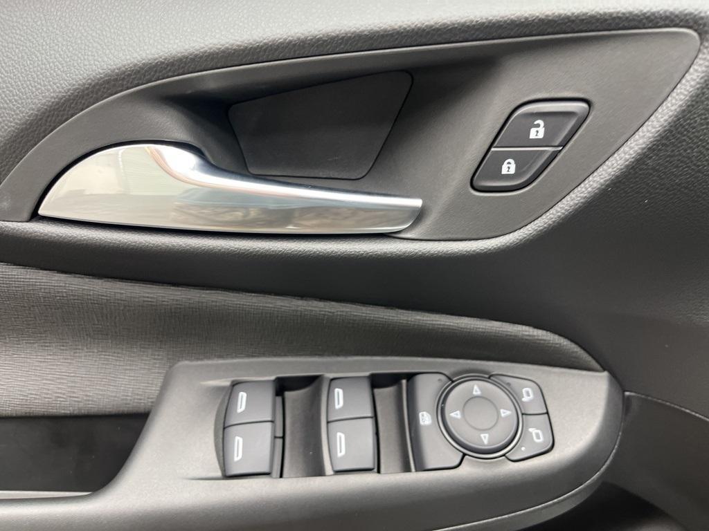 new 2026 Buick Envista car, priced at $25,111