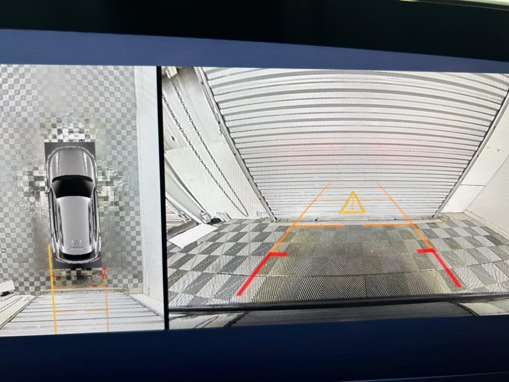 new 2025 Buick Envision car, priced at $39,999