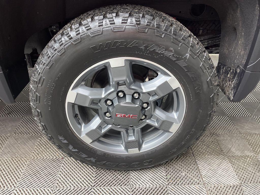 new 2026 GMC Sierra 2500 car, priced at $79,409