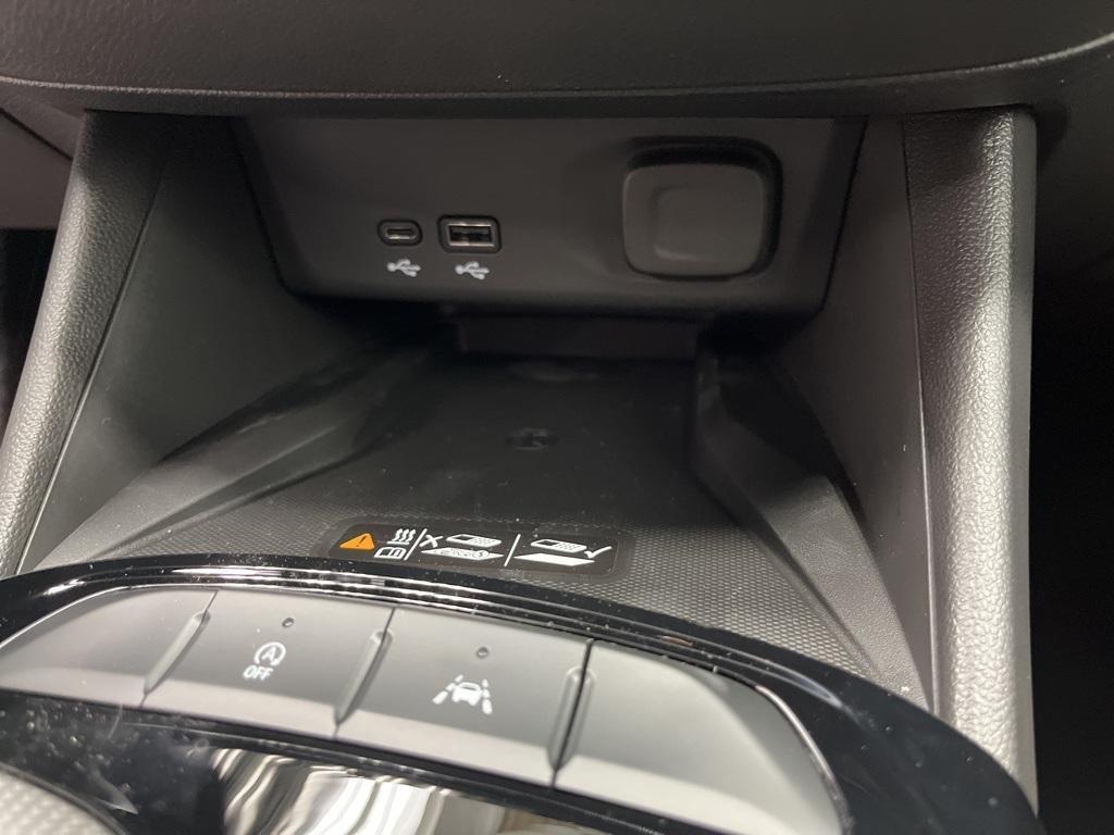 new 2026 Buick Envista car, priced at $31,731