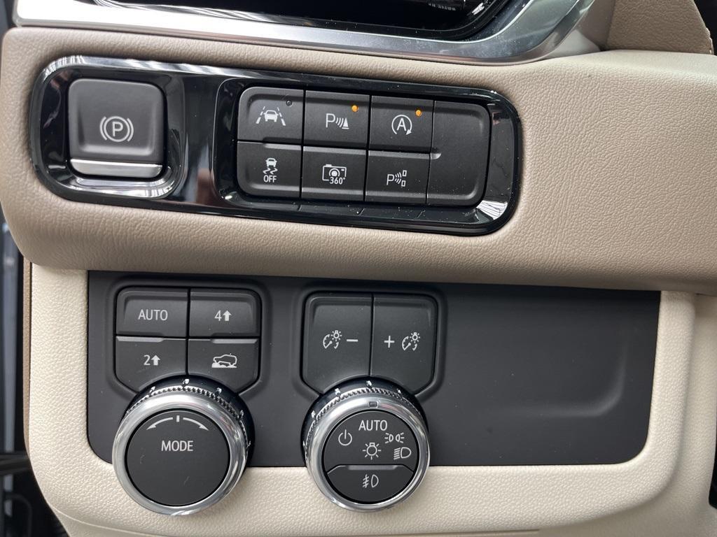 new 2026 GMC Yukon XL car, priced at $95,560