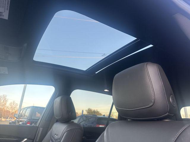 used 2023 Cadillac XT6 car, priced at $36,995