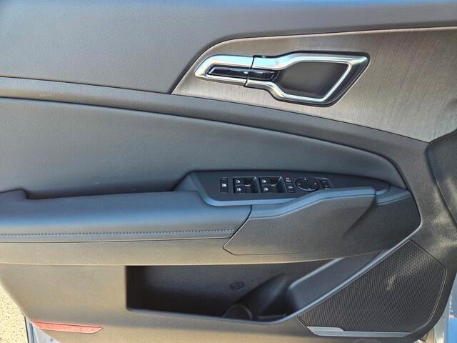 new 2026 Kia Sportage Hybrid car, priced at $35,436