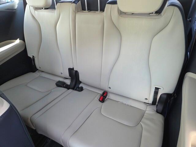 new 2026 Kia Carnival Hybrid car, priced at $42,626