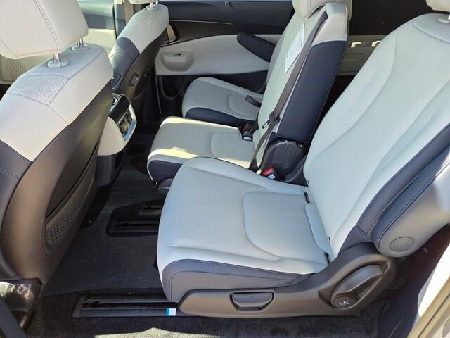 new 2026 Kia Carnival Hybrid car, priced at $49,486