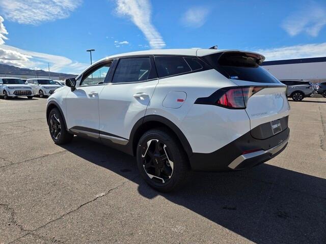 new 2026 Kia Sportage Hybrid car, priced at $32,335