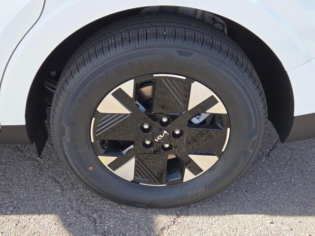 new 2026 Kia Carnival Hybrid car, priced at $41,724