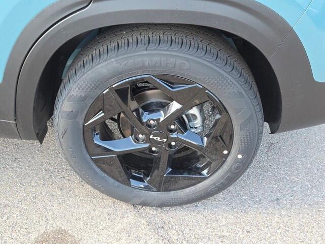 new 2026 Kia Seltos car, priced at $28,173