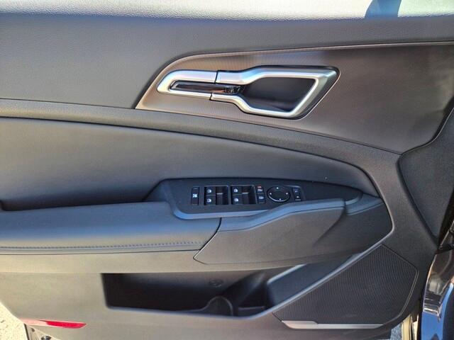new 2026 Kia Sportage car, priced at $33,152