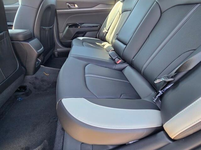 new 2026 Kia K5 car, priced at $28,684