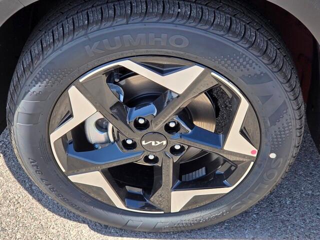 new 2026 Kia Seltos car, priced at $25,881