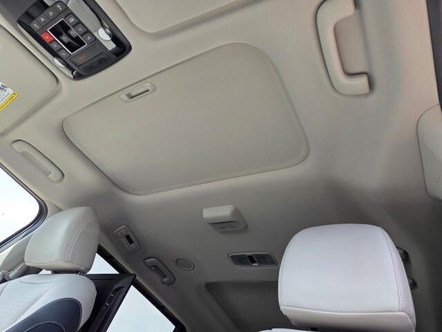 new 2026 Kia Carnival Hybrid car, priced at $55,206