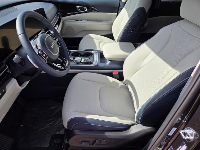 new 2026 Kia Carnival Hybrid car, priced at $55,206