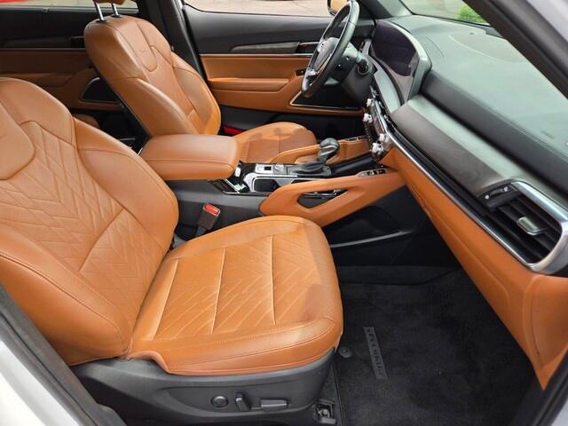 used 2024 Kia Telluride car, priced at $42,990