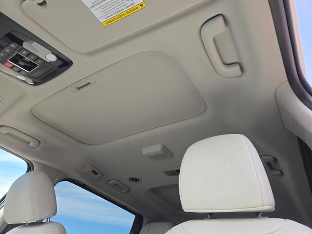 new 2026 Kia Carnival Hybrid car, priced at $55,416