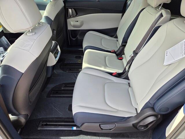 new 2026 Kia Carnival Hybrid car, priced at $49,267