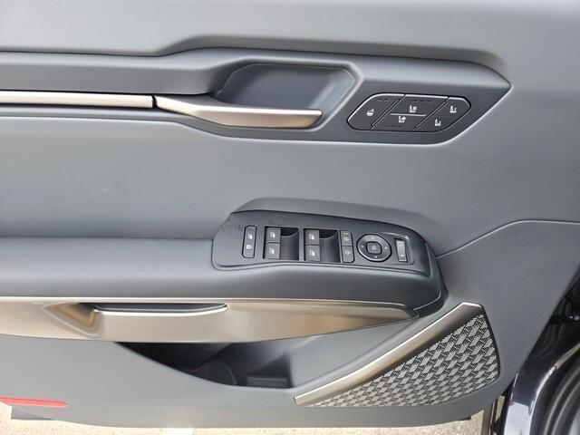 new 2026 Kia EV9 car, priced at $52,925